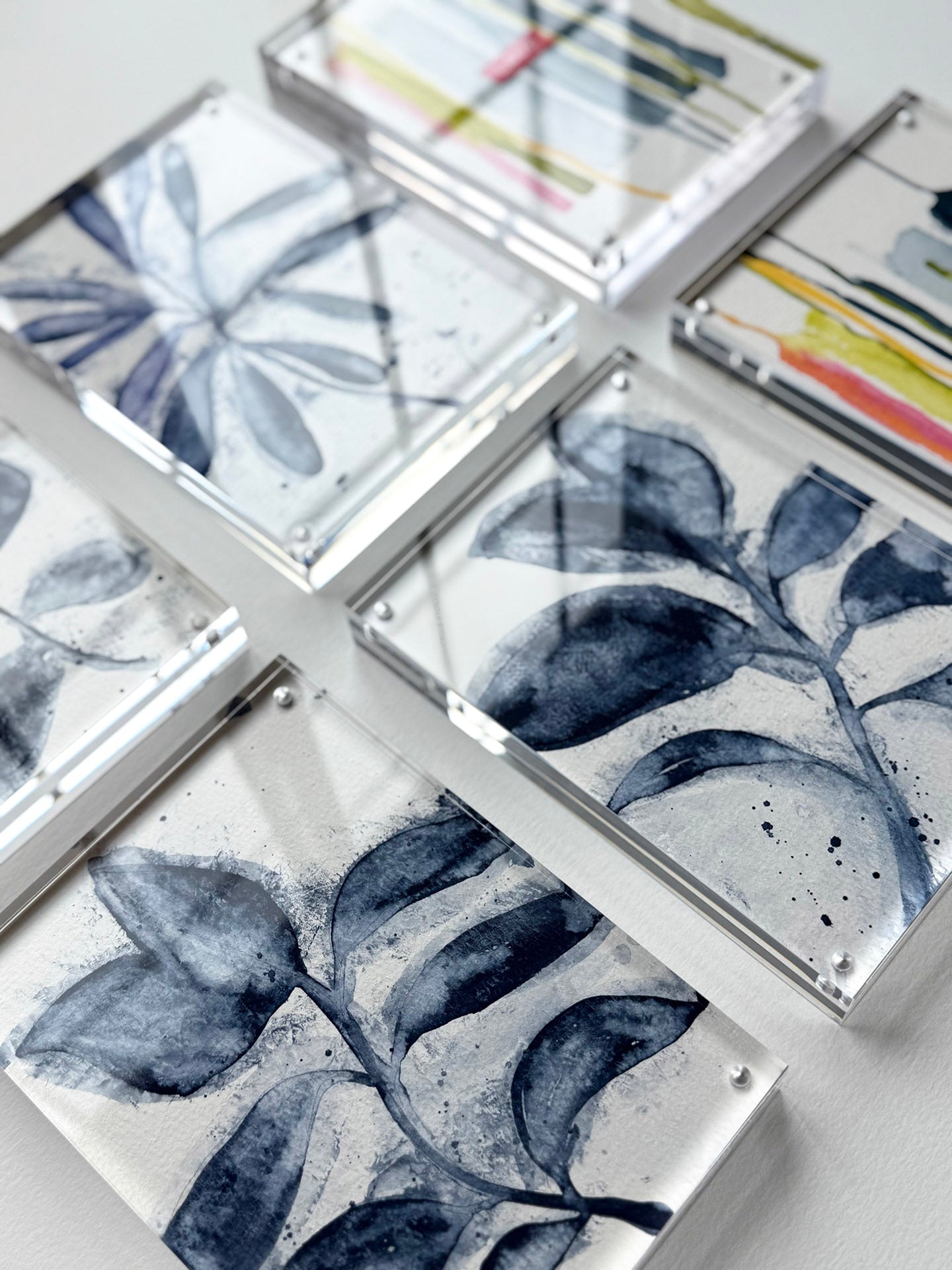 Indigo Collection Acrylic Frame No.207